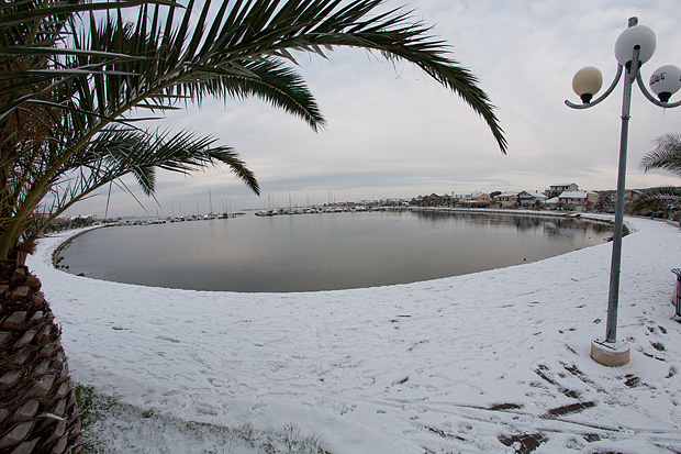Snijeg u Bibinjama 3. veljače 2012, Foto: Leo Banić