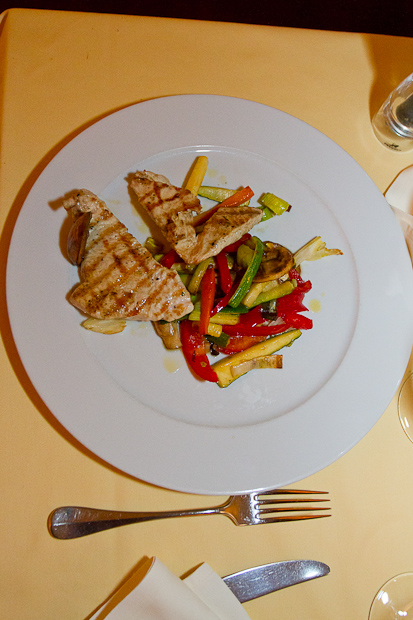 Blagdanska večera u restoranu Kornat, foto: Leo Banić Blagdanska večera u restoranu Kornat, foto: Leo Banić