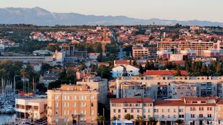 Image 1173767 (auto)