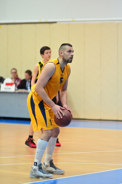 U posljednjem kolu A-2 lige Jug, košarkaši Jazine Arbanasa trebali su pobjedu nad Sukošanom kako bi potvrdili nastup u kvalifikacijama za A-1 ligu. Nervoza je učinila svoje ali na koncu košarkaši trenera Josipa Plantaka slavili su rezultatom 63-58