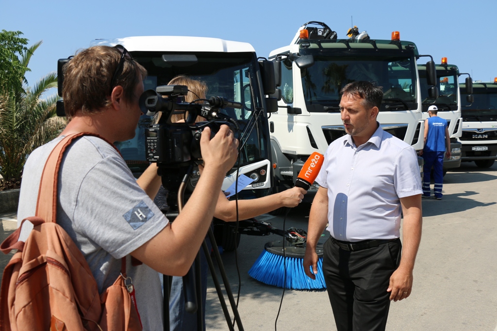 Vir: Primopredaja novog voznog parka komunalne tvrtke Čisti otok Vir: Primopredaja novog voznog parka komunalne tvrtke Čisti otok