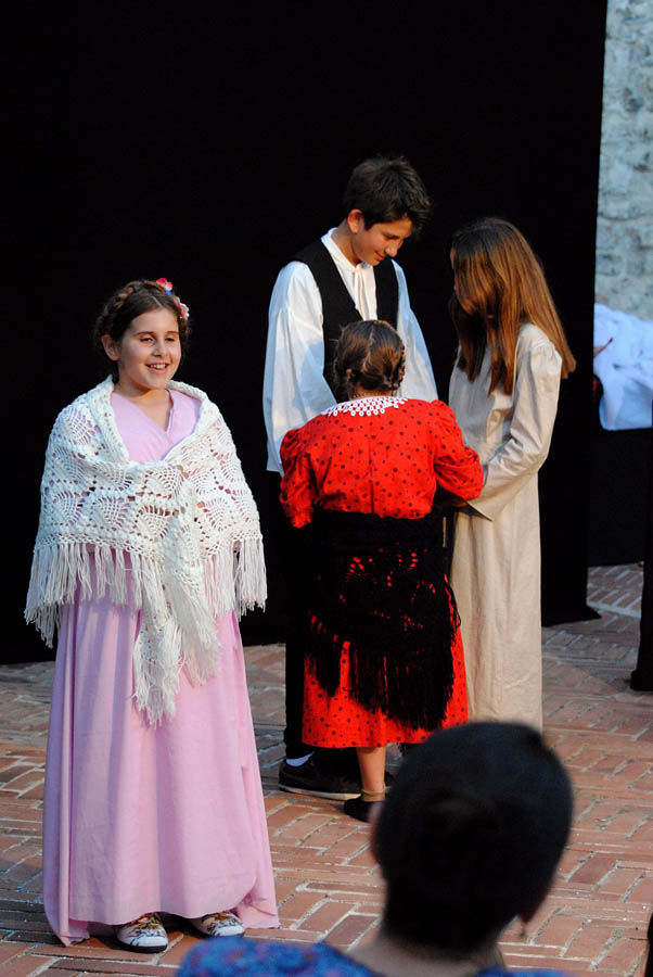 Polaznici dramsko lutkarske radionice Donatolina iz Kazališta lutaka Zadar gostovali su na ovogodišnjem Međunarodnom dječjem festivalu u Šibeniku sa predstavom “Šuma Striborova”, foto: Dino Bara Polaznici dramsko lutkarske radionice Donatolina iz Kazališta lutaka Zadar gostovali su na ovogodišnjem Međunarodnom dječjem festivalu u Šibeniku sa predstavom “Šuma Striborova”, foto: Dino Bara