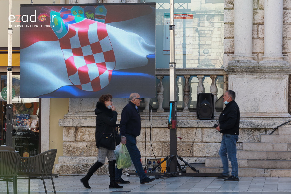 U Gradskoj loži zaslužnim građanima dodijeljena Javna priznanja Grada Zadra