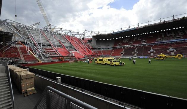 Urušeni stadion Twentea, Foto: Carlo ter Ellen / De Twentsche Courant