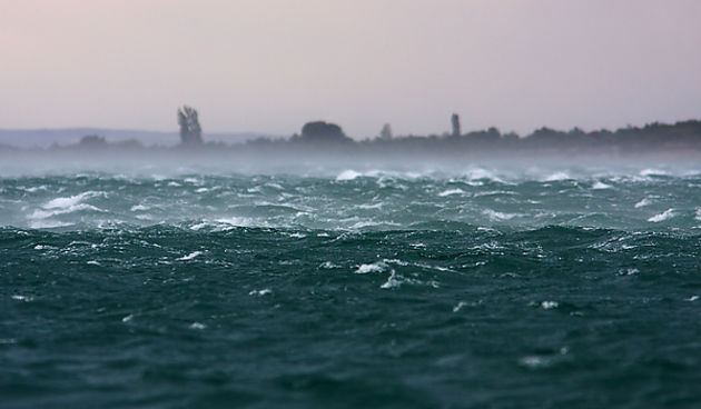Bura, Velebitski kanal