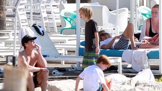 Glumica Julia Roberts u društvu supruga i djece uživa na splitskoj plaži