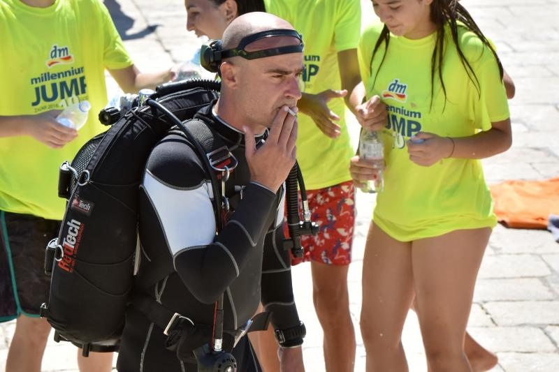 Jubilarni 10. dm Millennium Jump na zadarskoj rivi, Photo: Dino Stanin/PIXSELL Jubilarni 10. dm Millennium Jump na zadarskoj rivi, Photo: Dino Stanin/PIXSELL