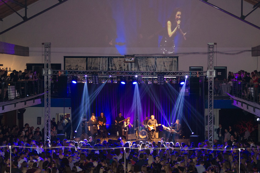 Veličanstvena Doris Dragović @ Arsenal Zadar Veličanstvena Doris Dragović @ Arsenal Zadar