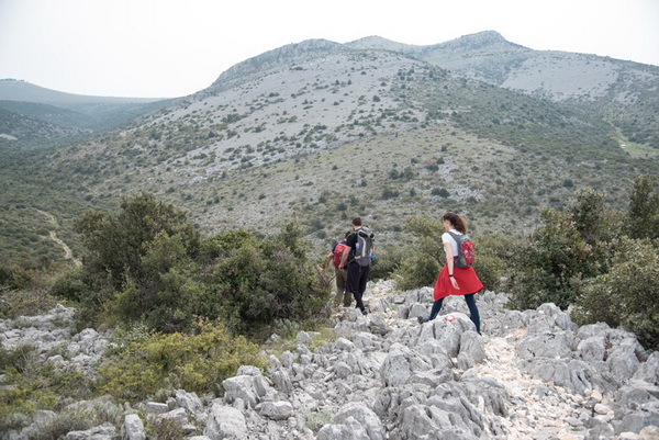 Drugi Planinarski pohod “Hajdemo do Vrane” 2. travnja 2016. Foto: Vinko Pešić