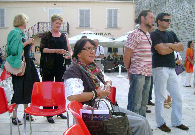 Trg Pet bunara: Glagoljaška renesansa