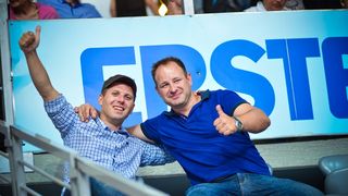 U doista sjajnoj atmosferi koju je stvorilo oko 5000 navijača iz cijele Hrvatske, naši su rukometni reprezentativci remizirali sa Švedskom i to s rezultatom 25-25. Bila je to ‘kaubojima’ pretposljednja pripremna utakmica uoči Olimpijskih igara