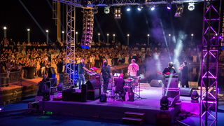 Halid Bešlić @ Bazen Ilirije u Biogradu n/M Halid Bešlić @ Bazen Ilirije u Biogradu n/M