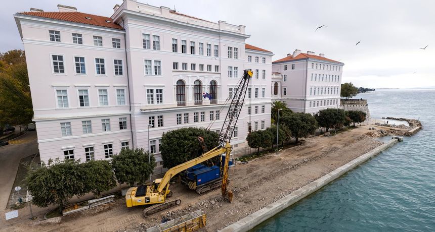 radovi na rivi, riva, liburnijska obala, riva iz zraka sveučilište radovi na rivi, riva, liburnijska obala, riva iz zraka sveučilište