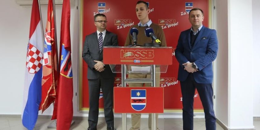 sijek – Konferencija za medije HDSSB-a na temu Domoljublje Kukuriku koalicije. Kresimir Bubalo, Stjepan Ribic, Karlo Satvar. Photo: Marko Mrkonjic/PIXSELL