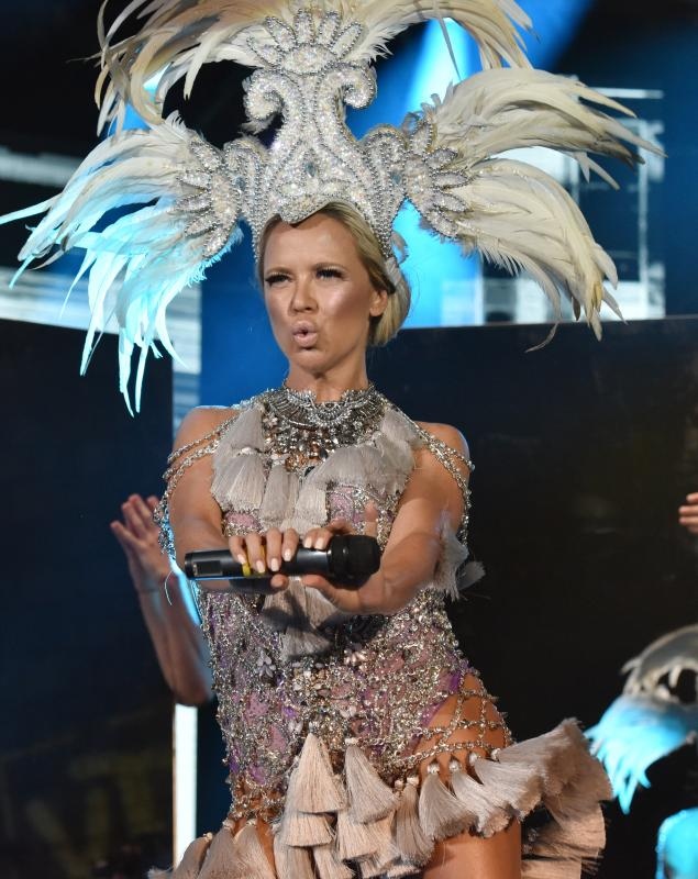 Revijalna večer CMC festivala u Vodicama. Photo: Hrvoje Jelavić/PIXSELL Revijalna večer CMC festivala u Vodicama. Photo: Hrvoje Jelavić/PIXSELL