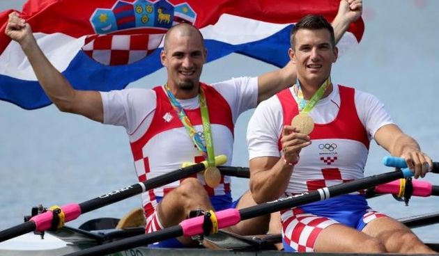 1. Najbrže veslanje (dvojac) 5 min 59.720 seconds braća Martin i Valent Sinković