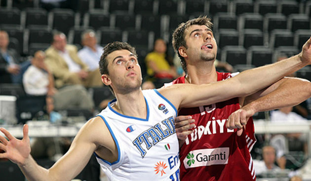 Bargnani i Okur (Foto:FIBA)