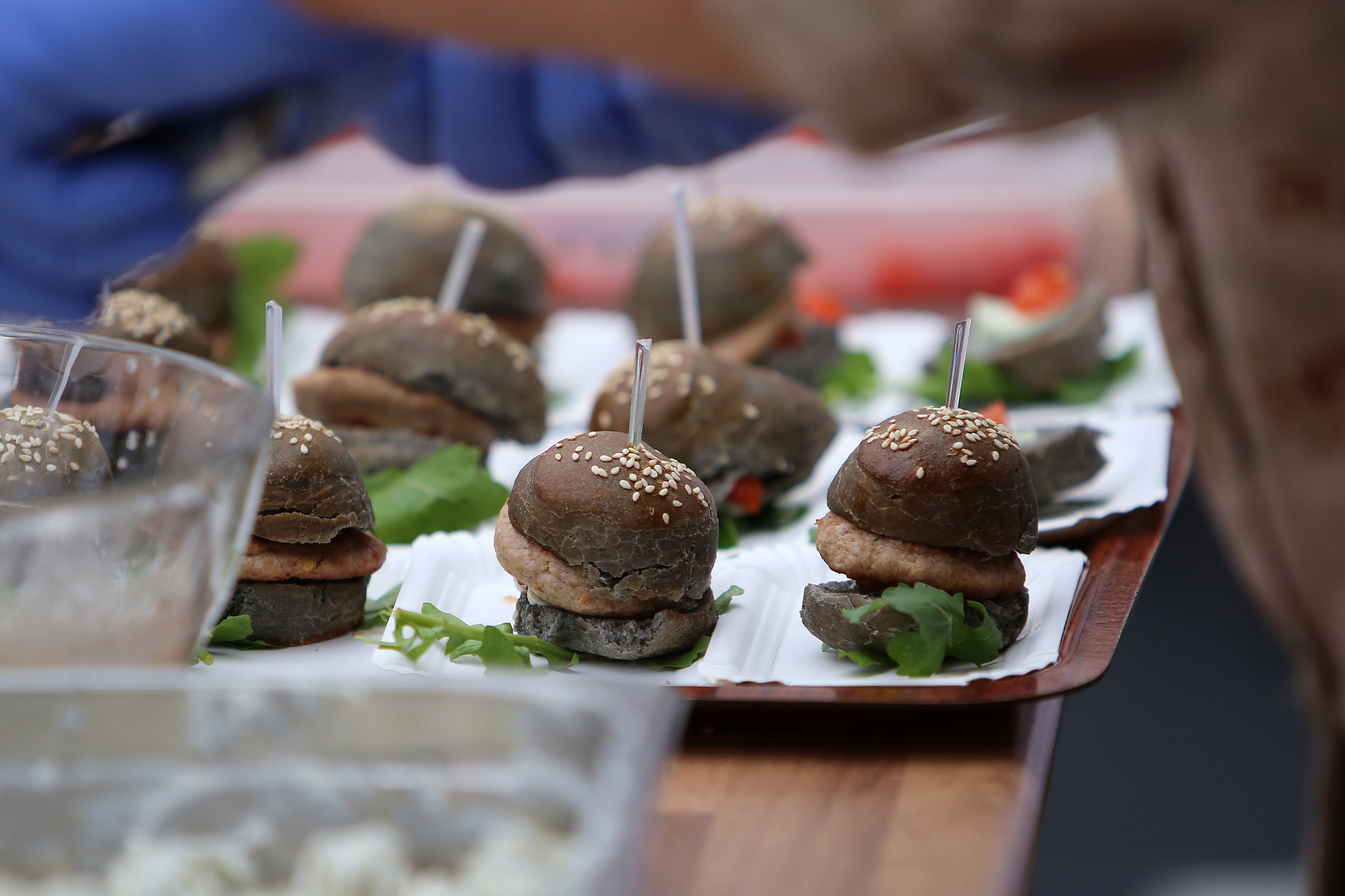 Otvaranje eno-gastro kutka u atriju palače Cedulin u Zadru