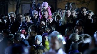 Zagreb – Zupa bl. Ivana Merza u sklopu zivih jaslica na krizanju Zagrebacke avenije i Zagrebacke ulice organizirala je “Rodjenje Bozica u Spanskom”, scenski prikaz Isusova rodjenja. Photo: Igor Kralj/PIXSELL