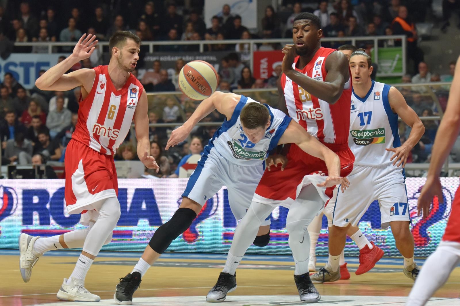 ABA liga, 9. kolo: KK Zadar – KK Crvena Zvezda 76-88 ABA liga, 9. kolo: KK Zadar – KK Crvena Zvezda 76-88
