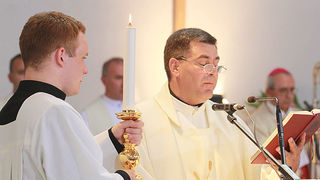 U Skabrnji odrzano veliko misno slavlje i procesija povodom blagdana Velike Gospe U Skabrnji odrzano veliko misno slavlje i procesija povodom blagdana Velike Gospe