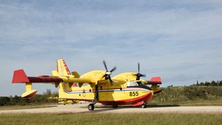 Dva Canadiara stigla u Genovu