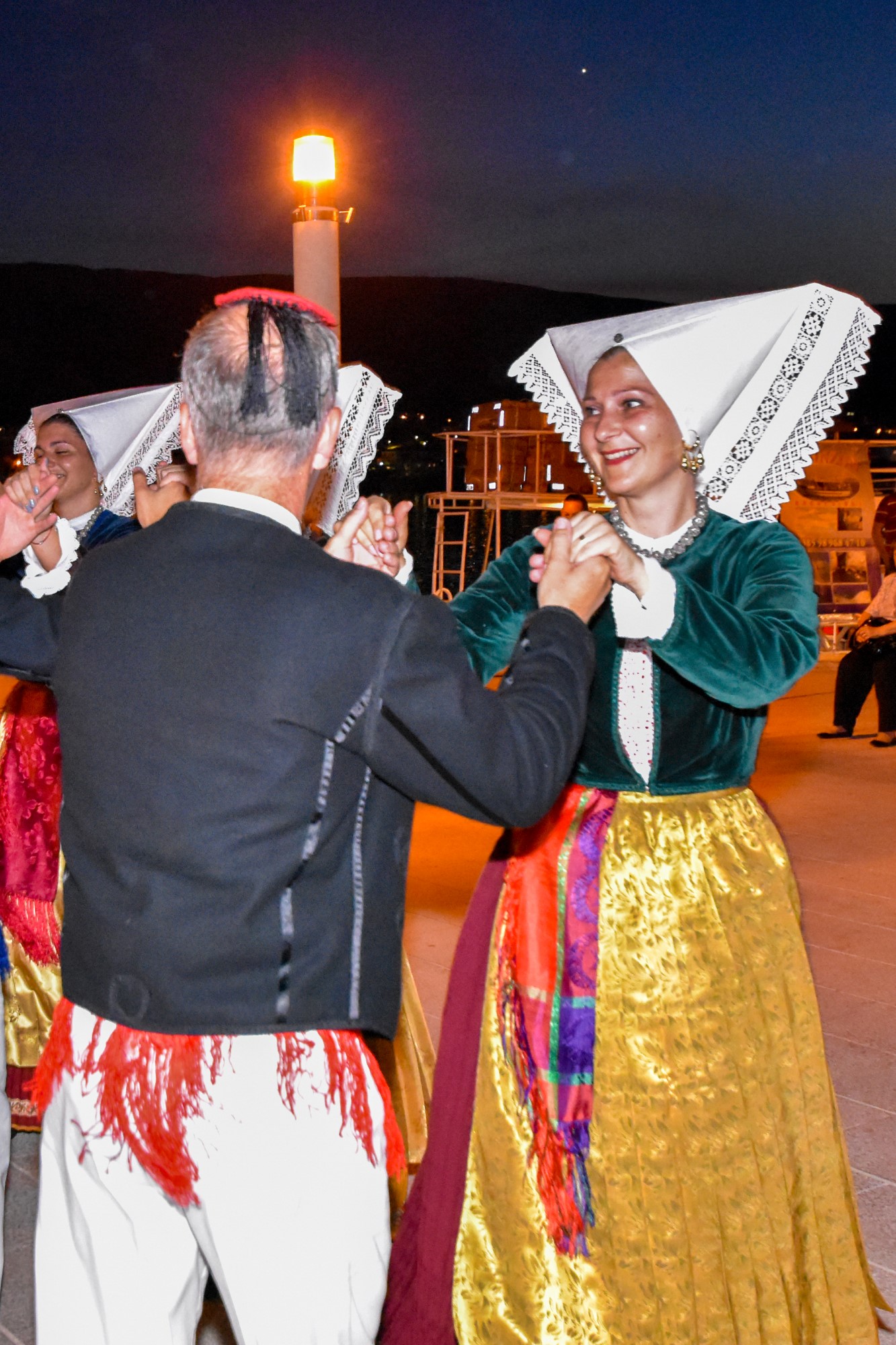 Etno večer s KUD Družina u Pagu Etno večer s KUD Družina u Pagu