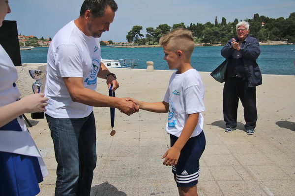 Gospodar OTOKA – uspon na Sv. Mihovil
(nedjelja, 29. svibnja 2016. godine)
Start: 09:30 h, u centru Preka (Park Vrulja)
Cilj: tvr Gospodar OTOKA – uspon na Sv. Mihovil
(nedjelja, 29. svibnja 2016. godine)
Start: 09:30 h, u centru Preka (Park Vrulja)
Cilj: tvr