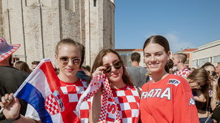 Navijačko ludilo u Zadru za vrijeme i nakon finala Svjetskog prvenstva Navijačko ludilo u Zadru za vrijeme i nakon finala Svjetskog prvenstva