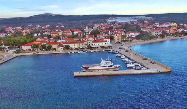 Turanj iz zraka, panorama Turnja