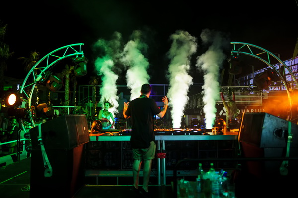 Trećeg dana Blacksheep Festivala u Aquarius klubu na Zrću nastupio je Moti. Foto: Goran Telak