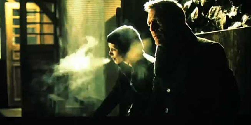 Djevojka s tetovažom zmaja, Girl with the dragon tattoo Djevojka s tetovažom zmaja, Girl with the dragon tattoo