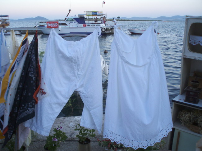 Materine uzance, Pakostabe 6.7.2008. Materine uzance, Pakostabe 6.7.2008.