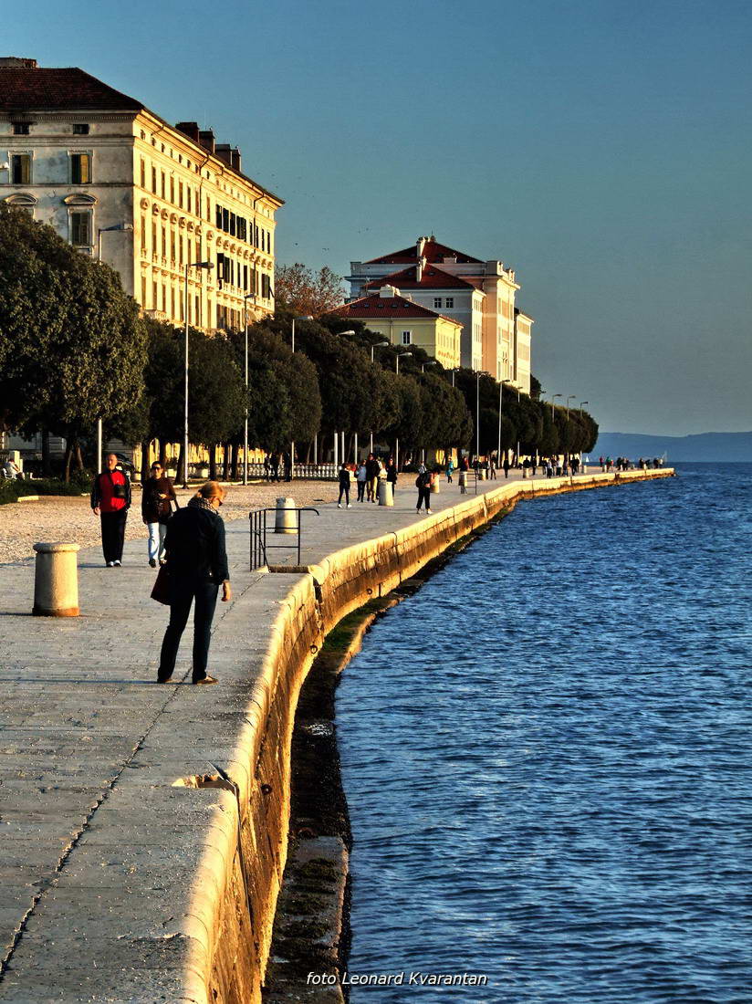Blagdanski đir po Pagu 1. studenog 2013.  foto: Leonard Kvarantan