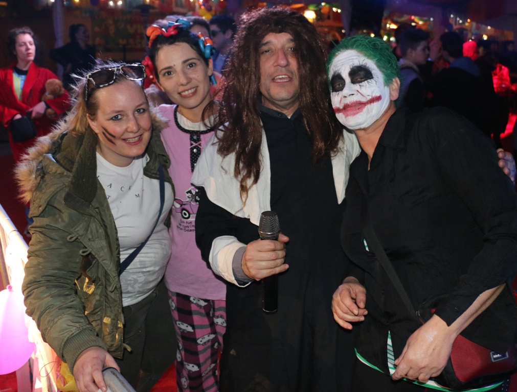 Virske maškare: Nedjelja u znaku zvijezdice Meri, Tota i Tempo Banda