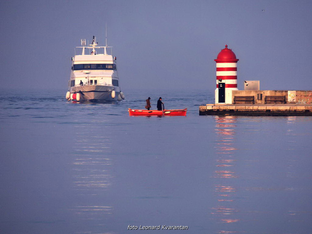 Magla promijenila uobičajene prizore grada i okolice, Foto: Leonard Kvarantan Magla promijenila uobičajene prizore grada i okolice, Foto: Leonard Kvarantan