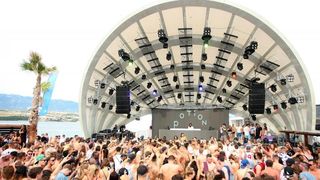 Zrće: Drugi dan Hideout festivala privukao je mnogobrojnu publiku na after beach party, Photo: Luka Stanzl/PIXSELL Zrće: Drugi dan Hideout festivala privukao je mnogobrojnu publiku na after beach party, Photo: Luka Stanzl/PIXSELL