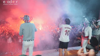 Zadar priredio čudesan doček svojim Vatrenim herojima (1)