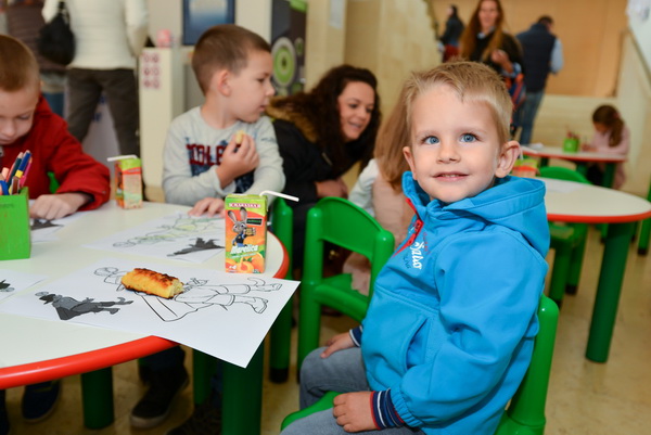 Image 381167 (auto) Image 381167 (auto)