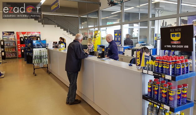 Zadrani pohrlili na izmjenu ljetnih sa zimskim gumama