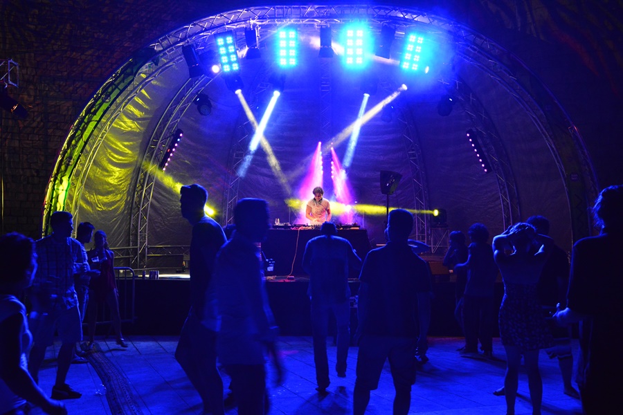 Sinkane & Edy Ramich oduševili na zadarskom Terraneo Summer Breaku, foto: Iva Perinčić Sinkane & Edy Ramich oduševili na zadarskom Terraneo Summer Breaku, foto: Iva Perinčić