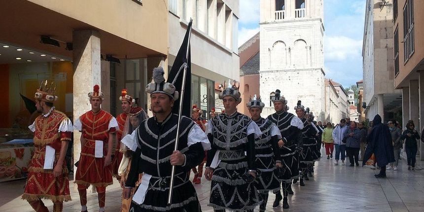 Mimohod vitezova Mimohod vitezova