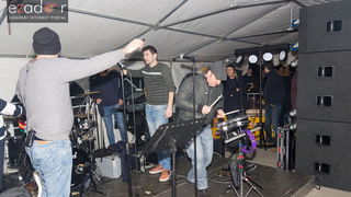 Humanitarni koncert “ZaDar Anđeli” održan je pod šatorom u u dvorištu Gimnazije Jurja Barakovića u Perivoju Vladimira Nazora