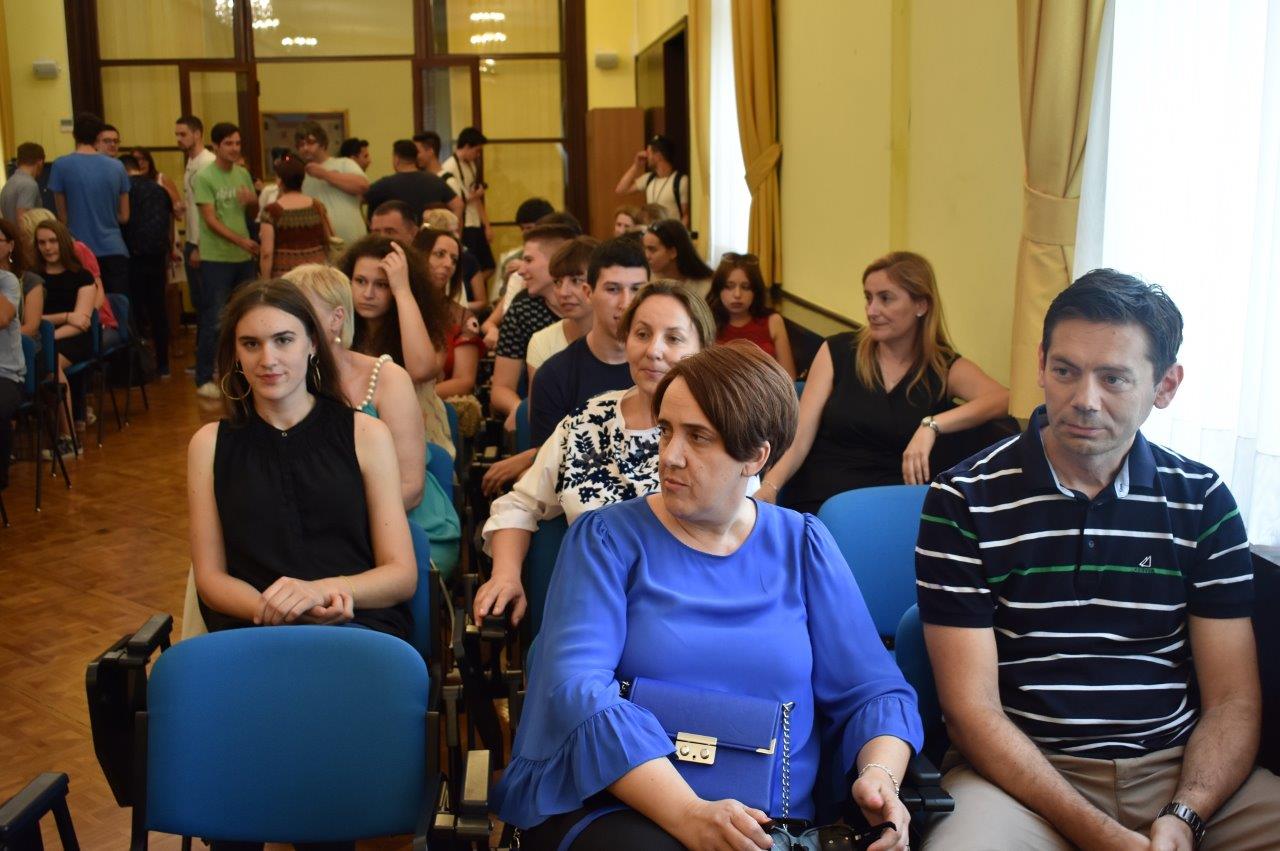 Prijem za nagrađivane učenike osnovnih i srednjh škola