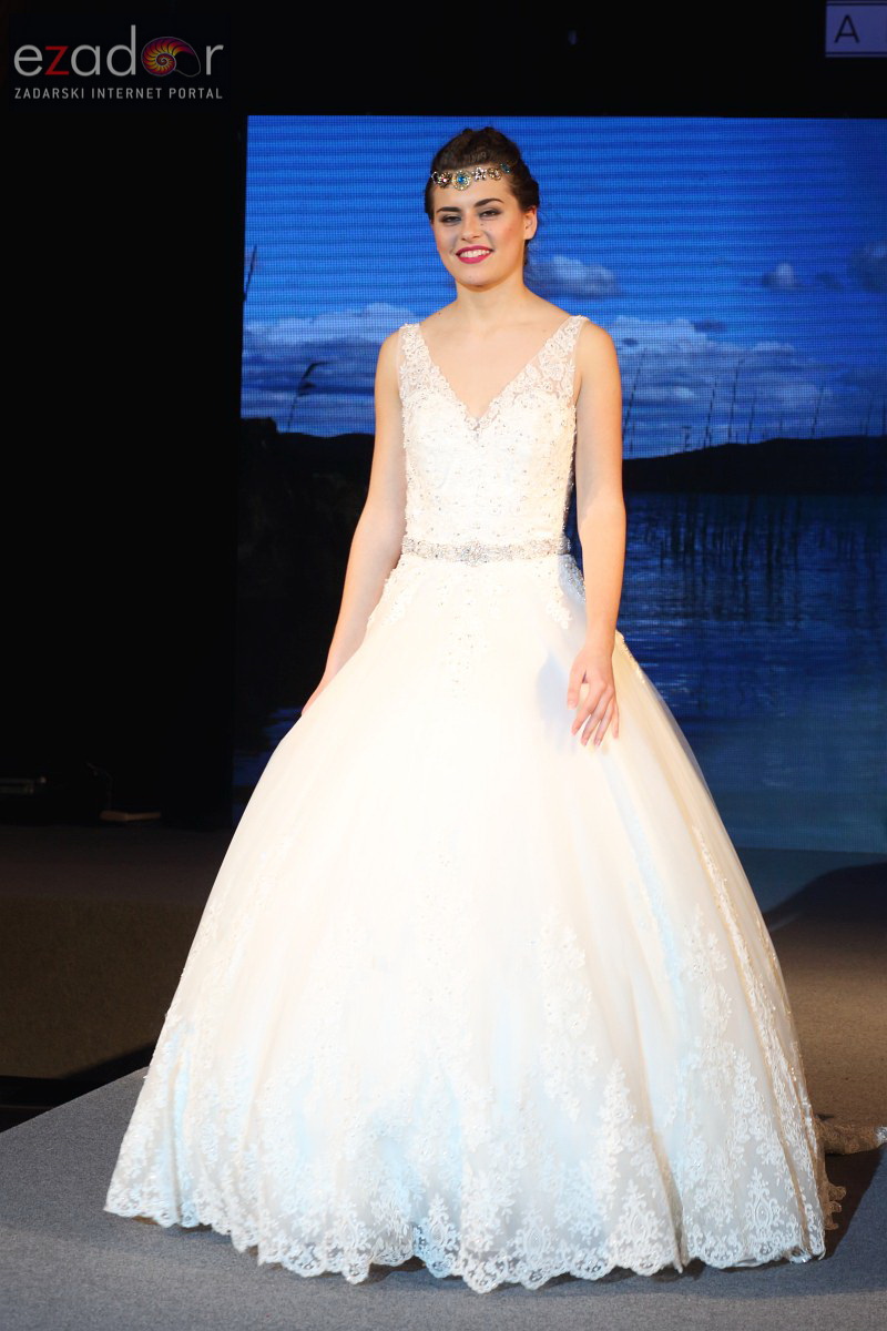 10. Festival vjenčanja: Modna revija vjenčanica i revija cvijeća 5. ožujka 2017.