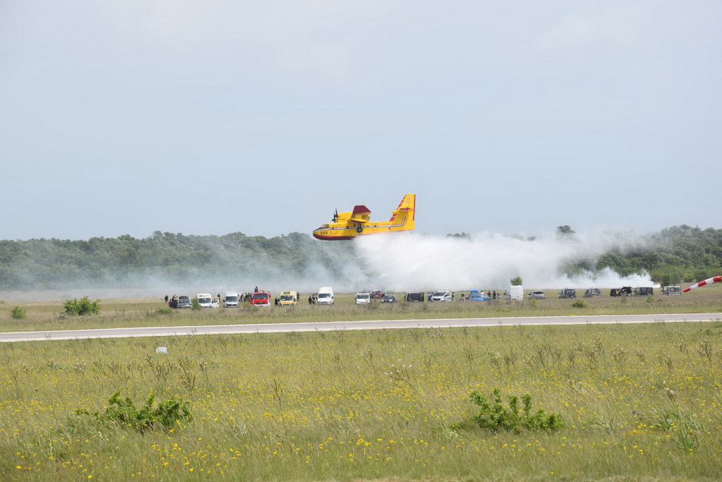 Ekipa tv showa “The Grand Tour” snimala u Zrakoplovnoj bazi u Zemuniku