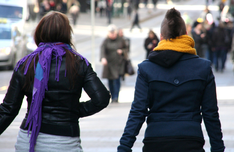 Žene Stochkolma i Helsinkija