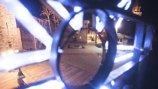 Građani na ulicama Zadra poštujući mjere dočekali 2021. godinu