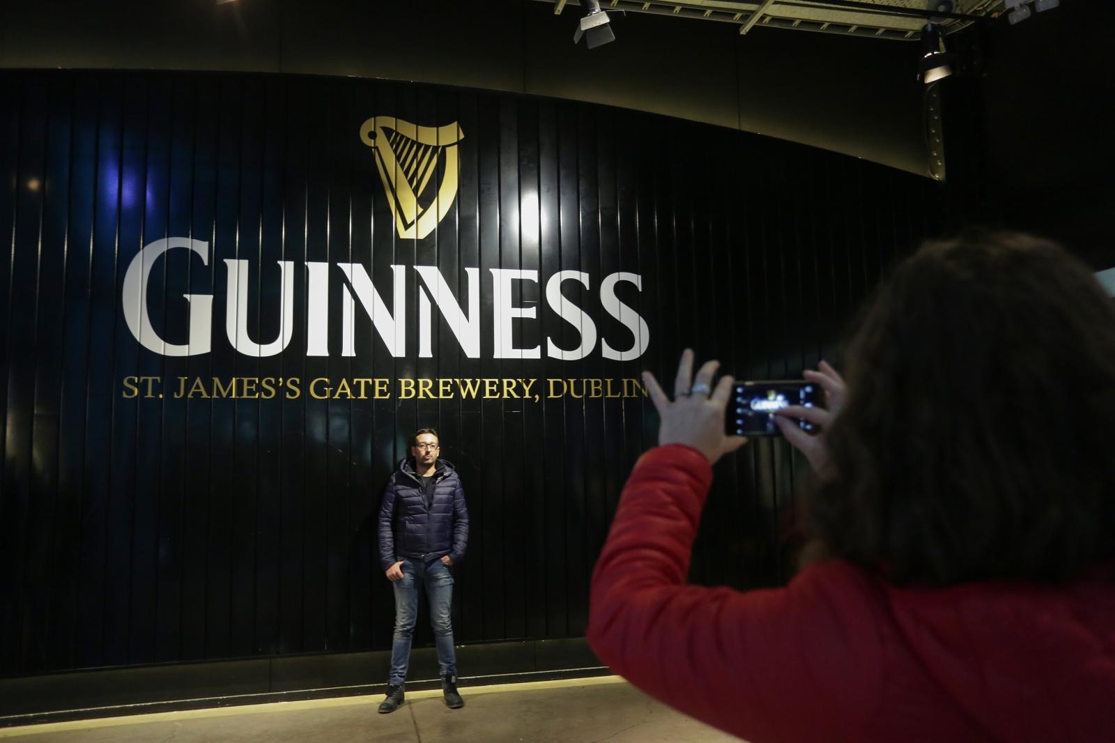 Dublin: Guinness Storehouse jedna je od najposjećenijih turističkih atrakcija Dublin: Guinness Storehouse jedna je od najposjećenijih turističkih atrakcija