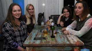 Friday Night Live: Cotton Club @ Famous Beach Bar & Grill 21. listopada 2016. Friday Night Live: Cotton Club @ Famous Beach Bar & Grill 21. listopada 2016.